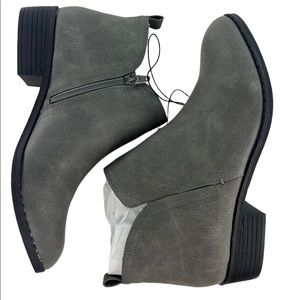 SUN + STONE Cadee Ankle Booties